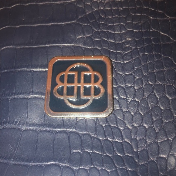 Blue Dana Buchanan Textured Crescent Clutch with Metallic Handle. Super clean - Picture 4 of 7